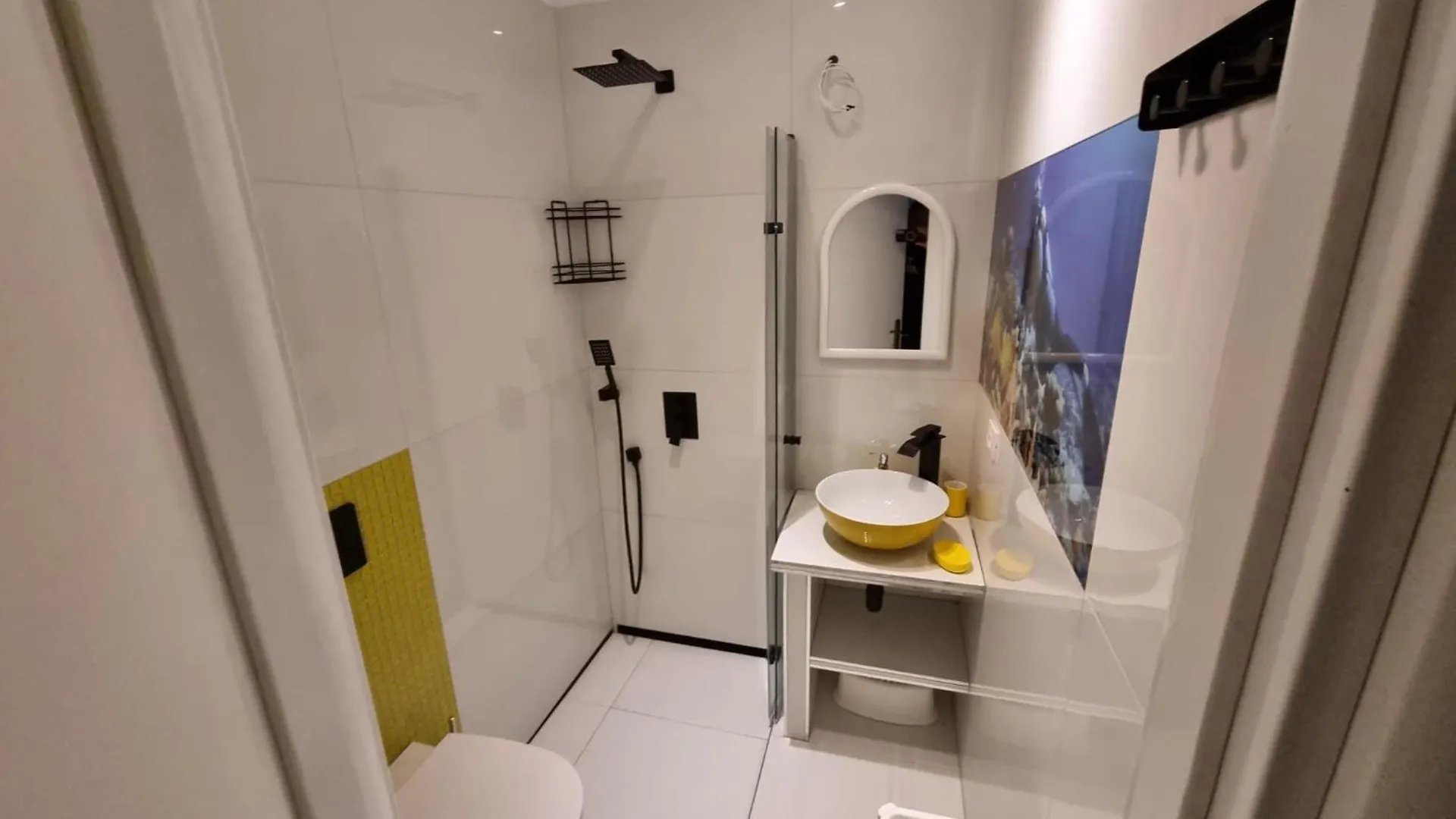 Apartment Sea View Coral Reef Sarandë アルバニア