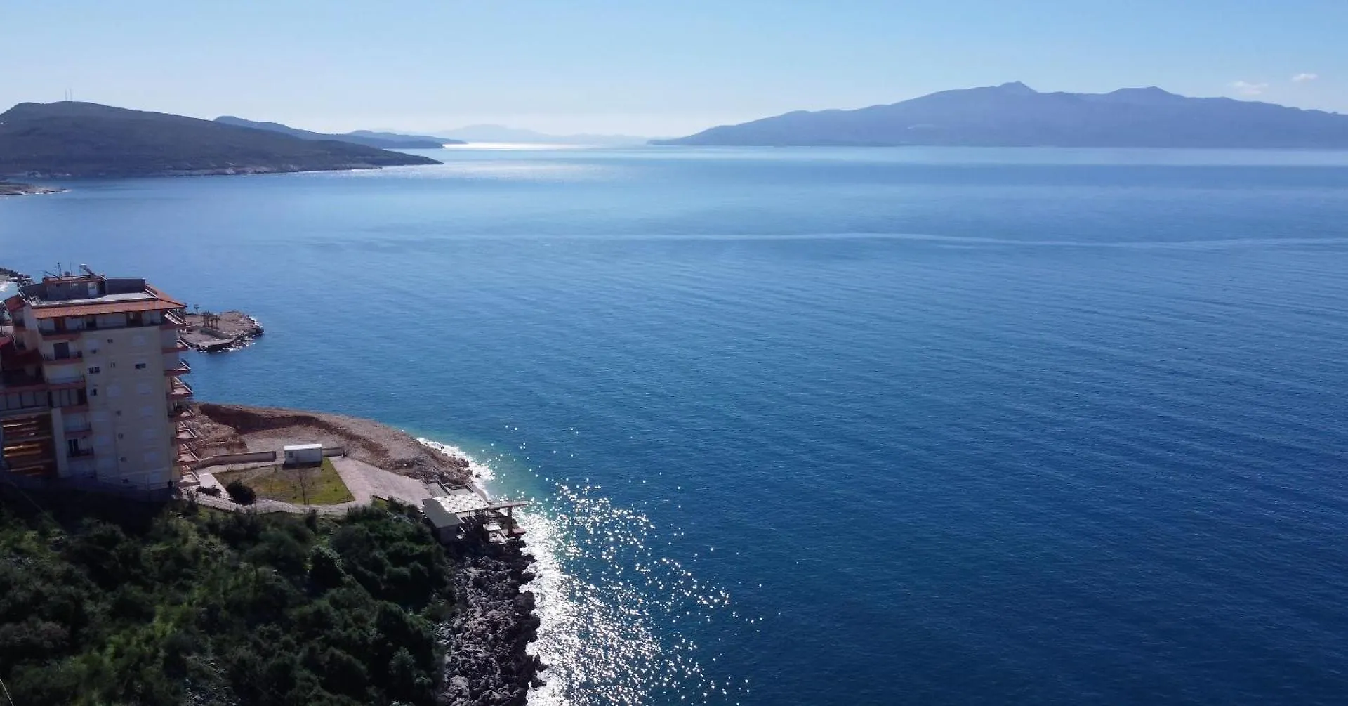 Apartment Sea View Coral Reef Sarandë アルバニア